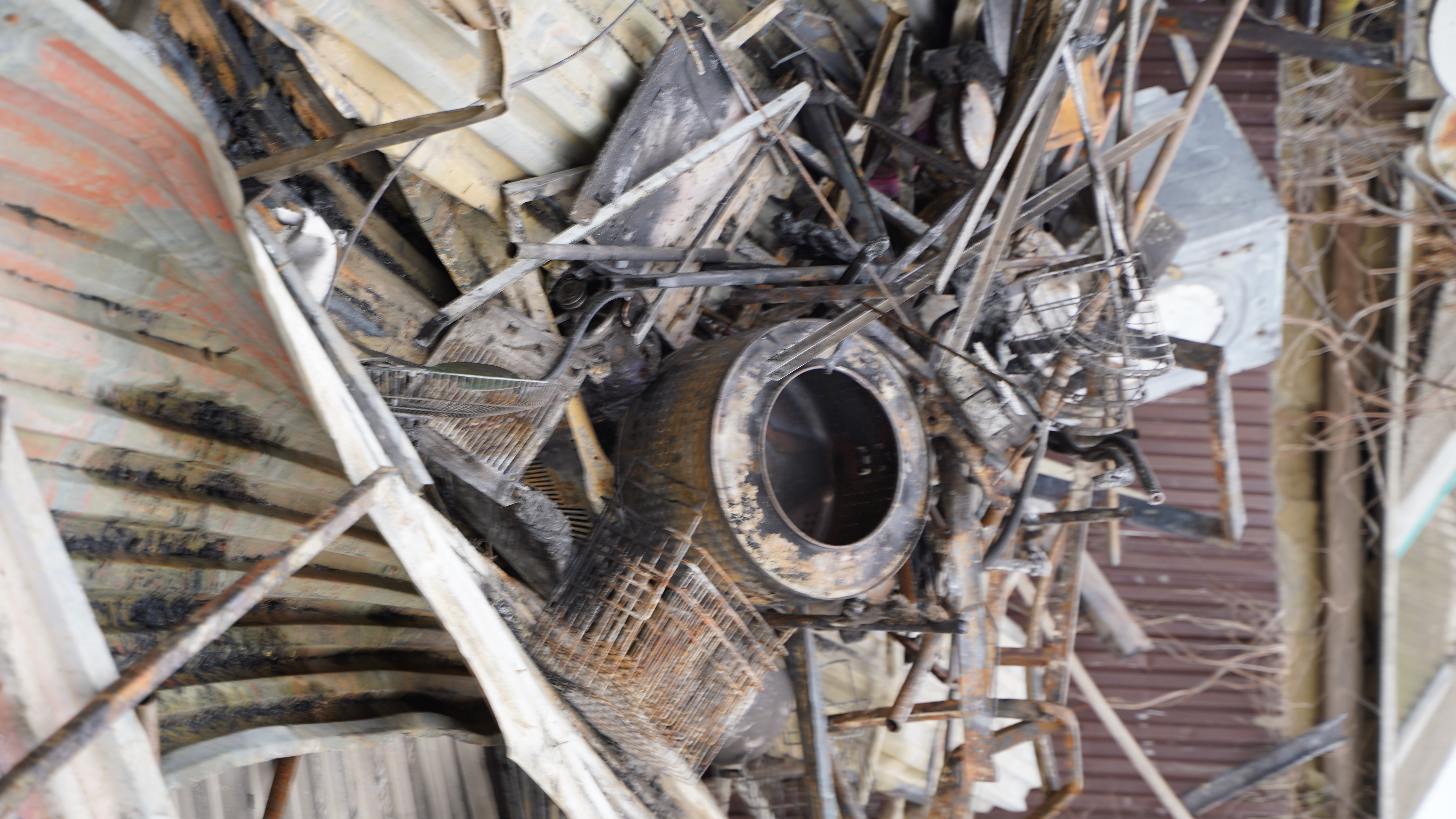 Гюльзахра — пожилая пенсионерка.