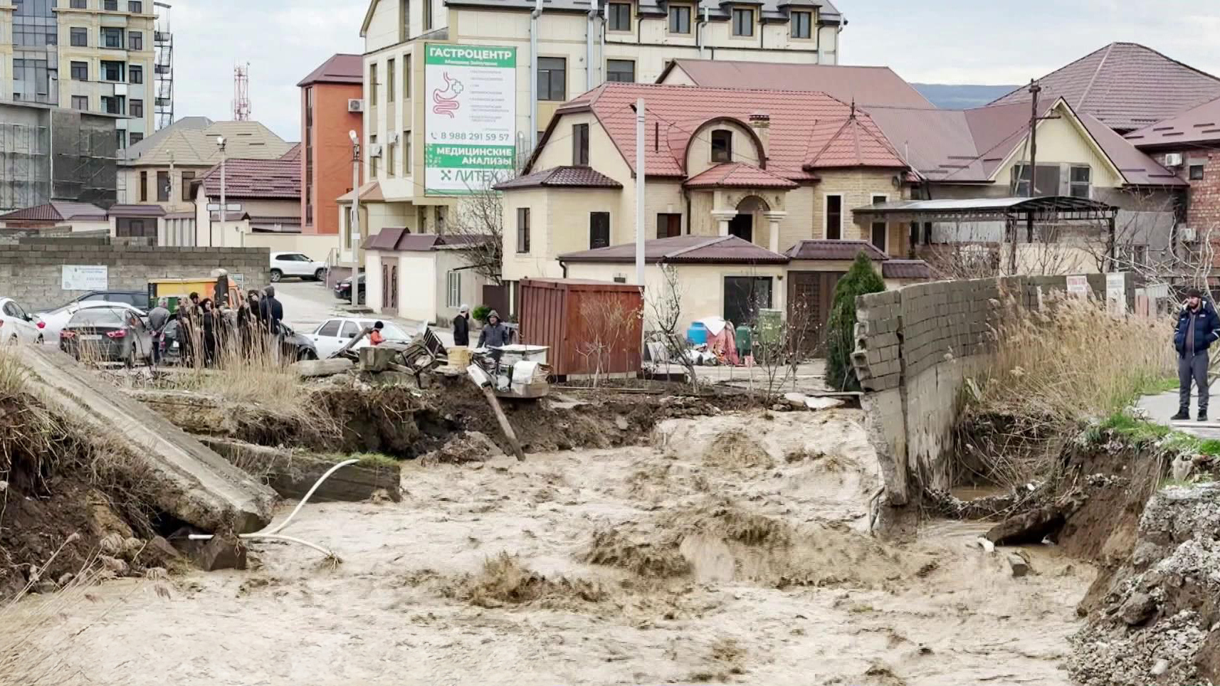 ДАГЕСТАН ВНОВЬ ПОД ВОДОЙ