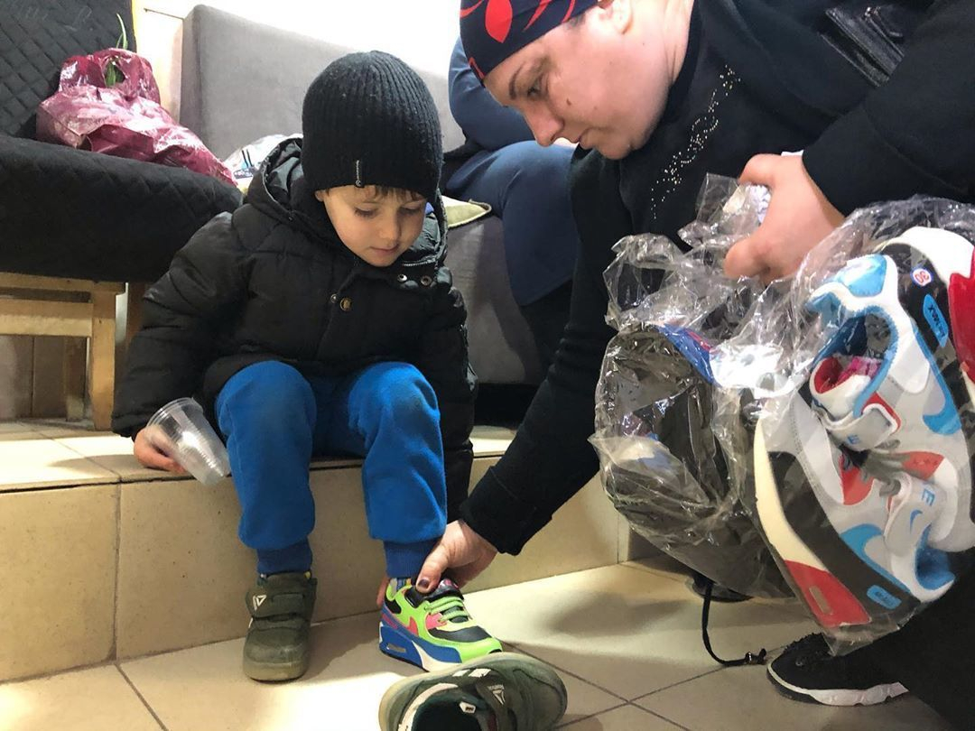 140 children from low-income families received spring shoes